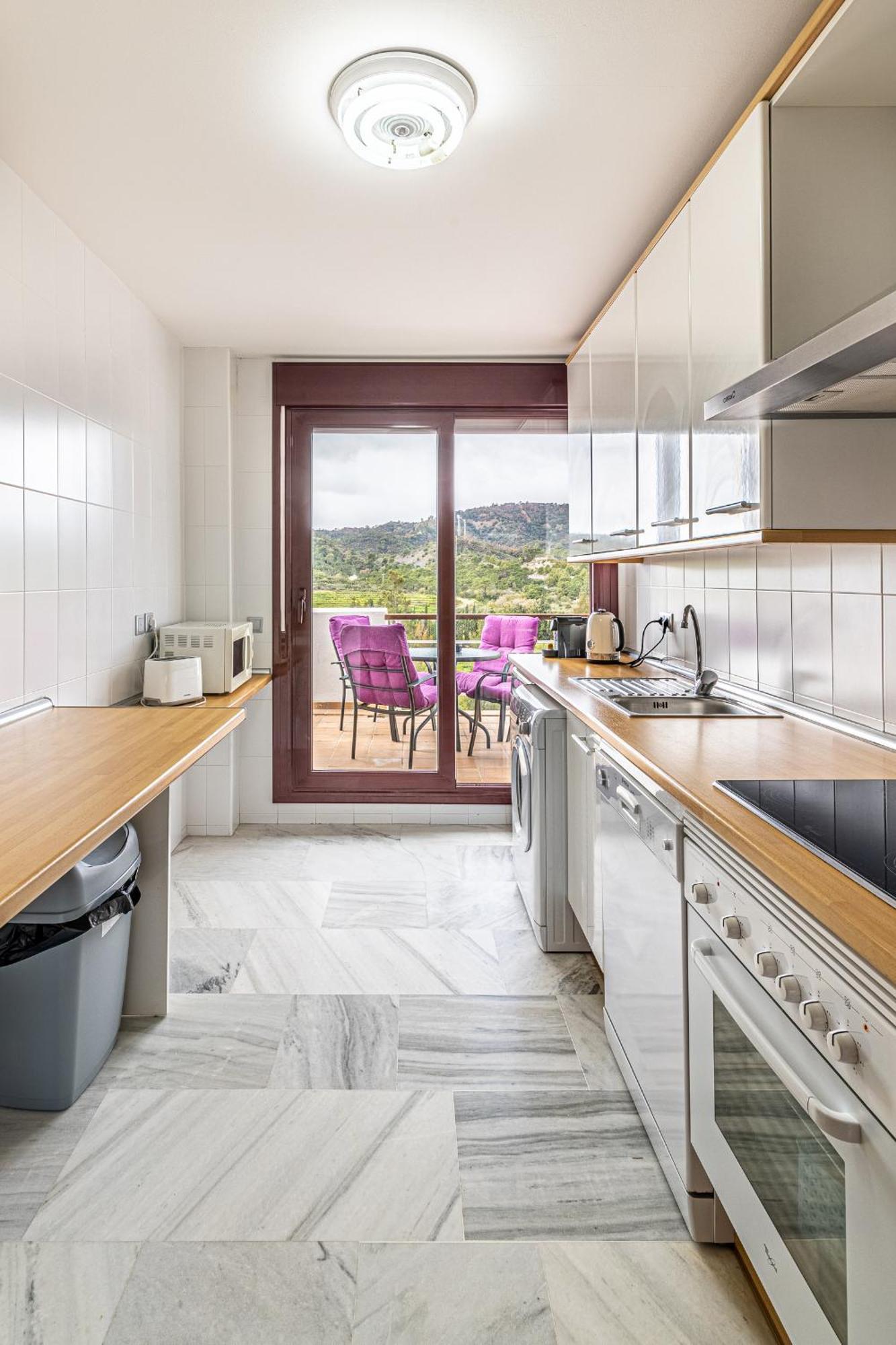 Rentitspain Apartamento Charming Gym, Jacuzzi Y Balcon Эстепона Экстерьер фото