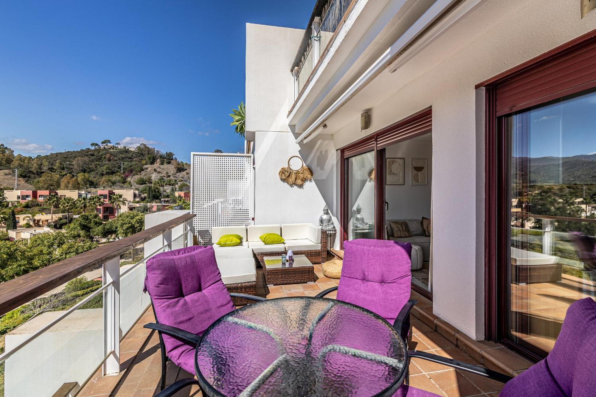 Rentitspain Apartamento Charming Gym, Jacuzzi Y Balcon Эстепона Экстерьер фото